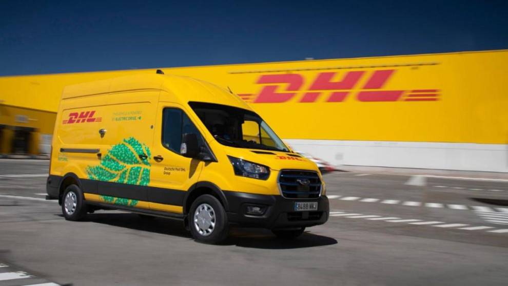 DHL Express España incorpora 46 furgonetas eléctricas Ford E-Transit a su flota de última milla