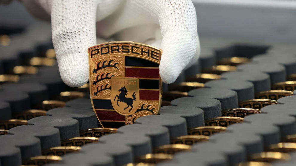 Porsche debuta en bolsa con una valoración de 75.000 millones de euros