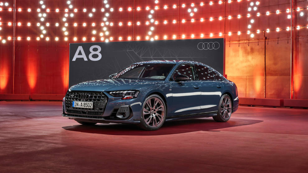 Audi A8 2022: Nuevo diseño y extra de tecnología para la berlina de lujo