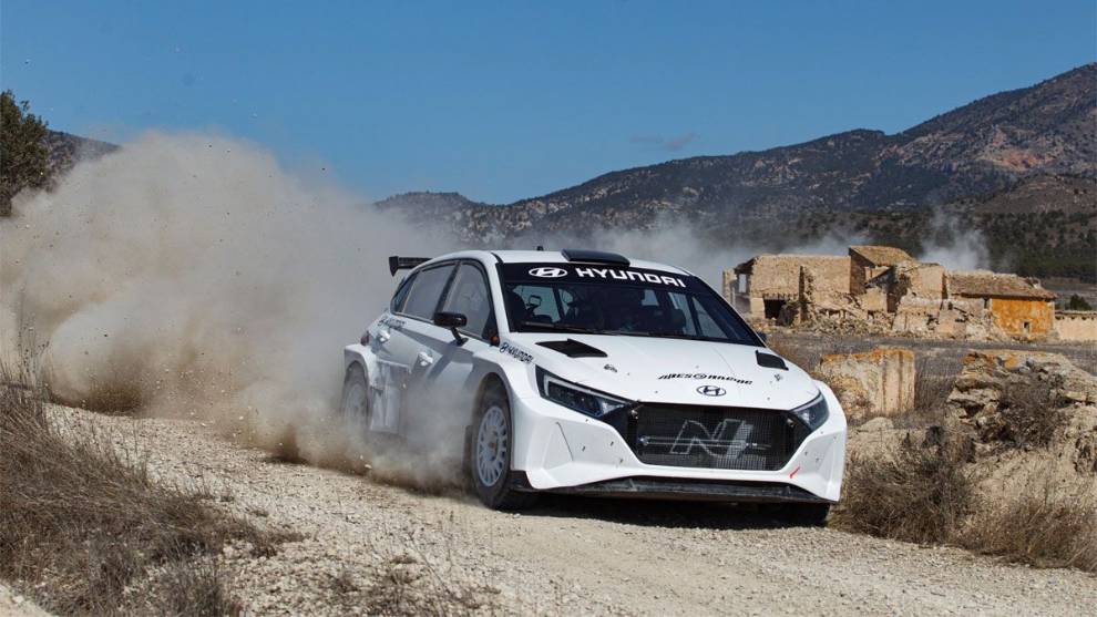 Ares, Pernía y López, la 'armada' de Hyundai para el Supercampeonato de España de rallies