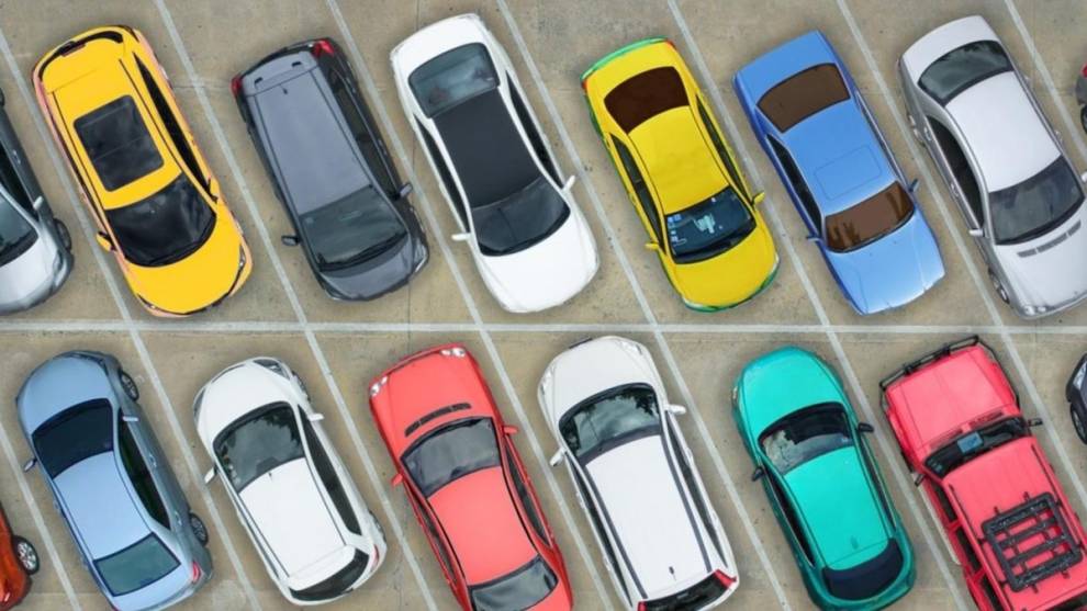 Los errores y despistes más comunes al aparcar el coche