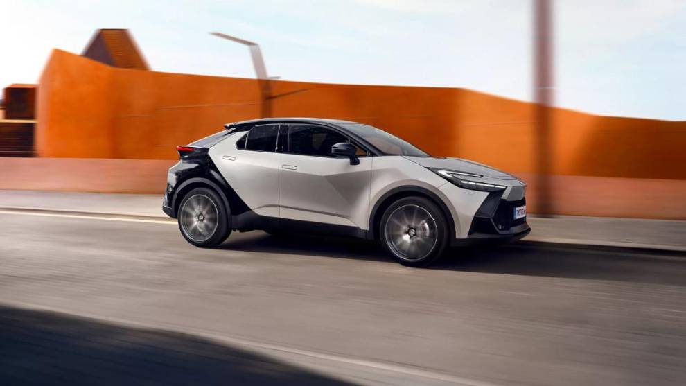 Toyota C-HR, el coche híbrido enchufable más vendido en enero