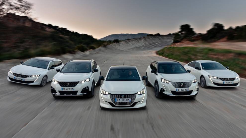 Peugeot vuelve a la actividad con su gama eléctrica como protagonista