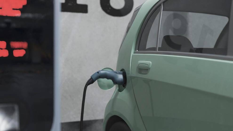 Las ventas de coches electrificados bajaron un 7% en marzo