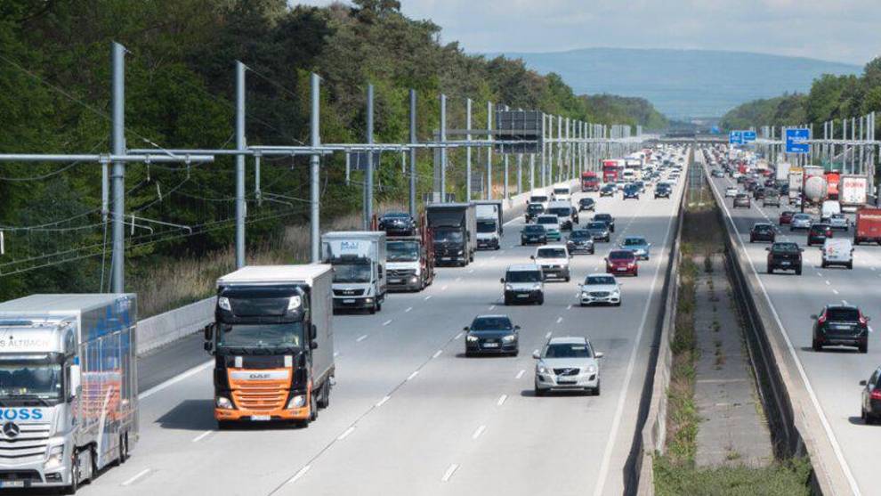 Las autopistas eléctricas son una realidad en varios países que prometen mejorar la movilidad