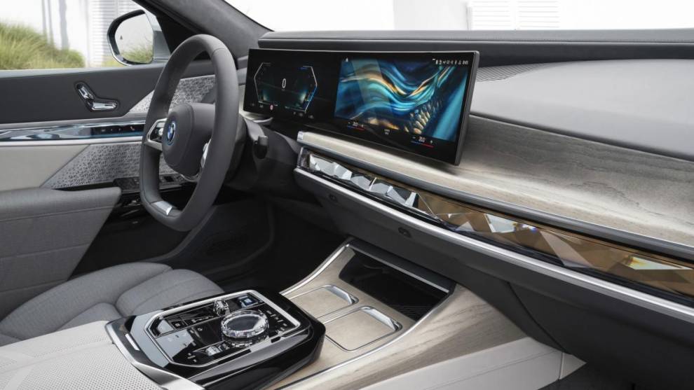 BMW amplía los servicios de conectividad de sus coches