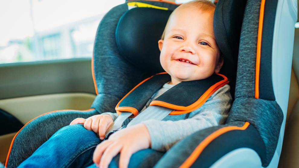 La normativa de las sillas para bebés se modifica con el tiempo por la seguridad de los más pequeños