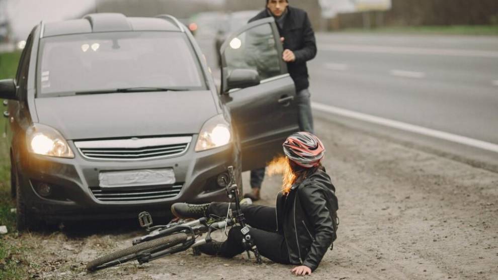 Estas son las 9 situaciones más peligrosas para ciclistas y peatones