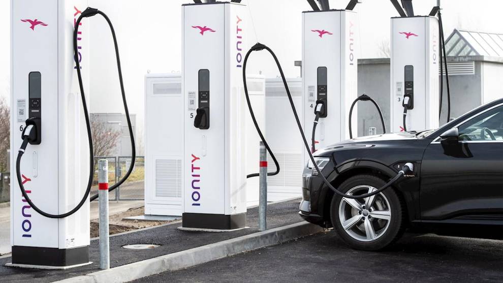 ¿Cuándo llegará España a los 5 millones de coches eléctricos?