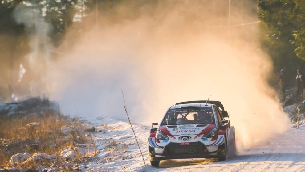 Elfyn Evans arrasa en Suecia