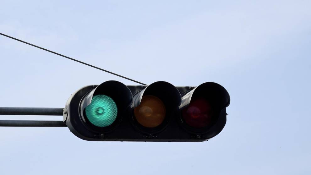 ¿Alguna vez has visto un semáforo horizontal?