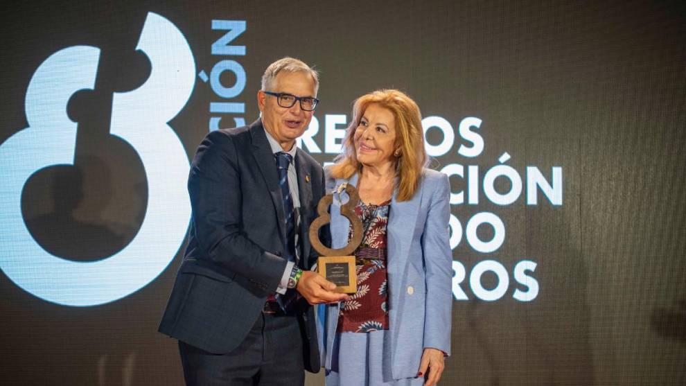 Carmelo Sanz de Barros, presidente del RACE, reconocido como “Figura de Prestigio en el Campo de la Automoción 2024”