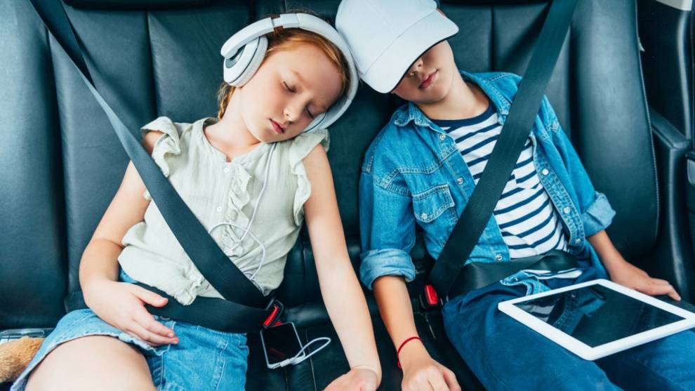 Viajar con niños en coche: cinco trucos infalibles