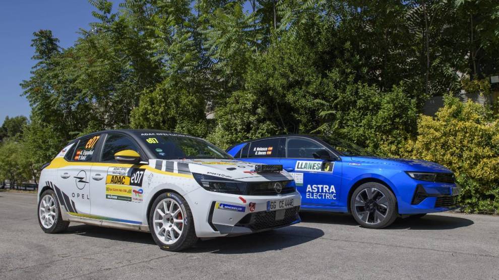 El Opel Corsa Rally Electric y el Opel Astra Electric