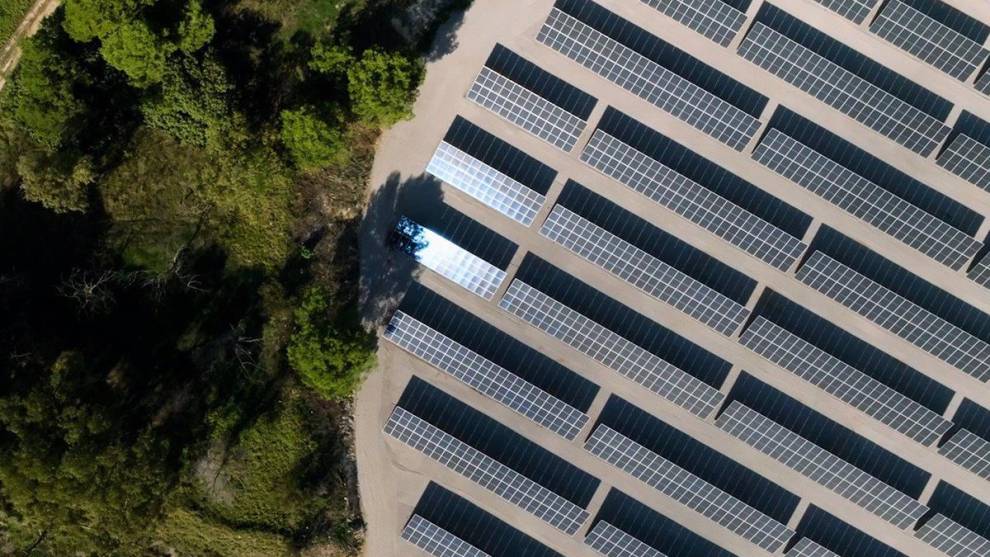 Ford instala una nueva planta de energía solar en la fábrica de Almussafes