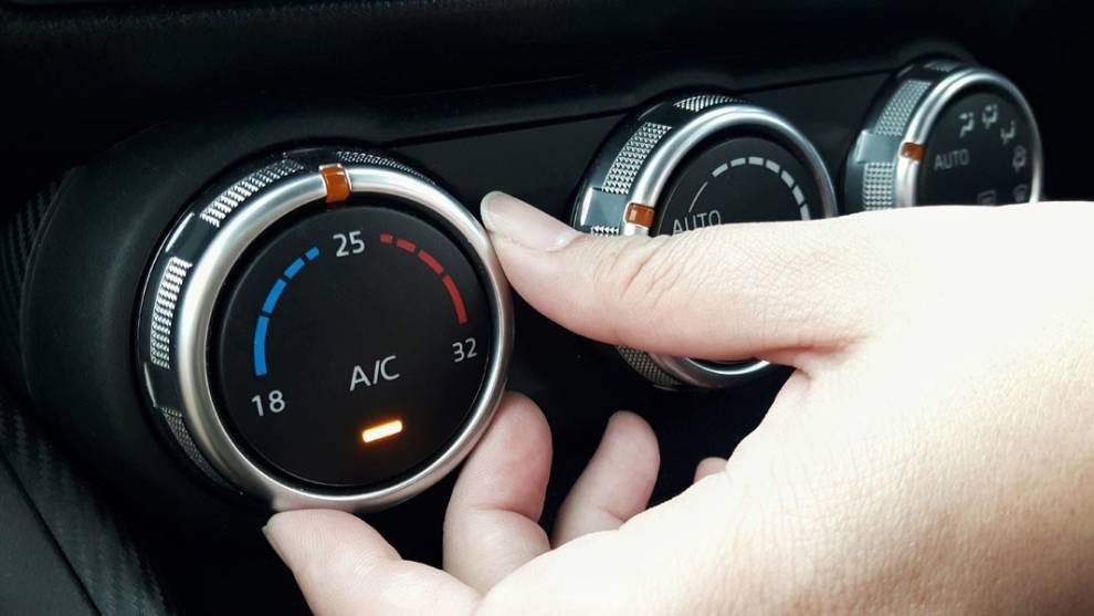 Siete trucos para ahorrar combustible sin renunciar al aire acondicionado en el coche
