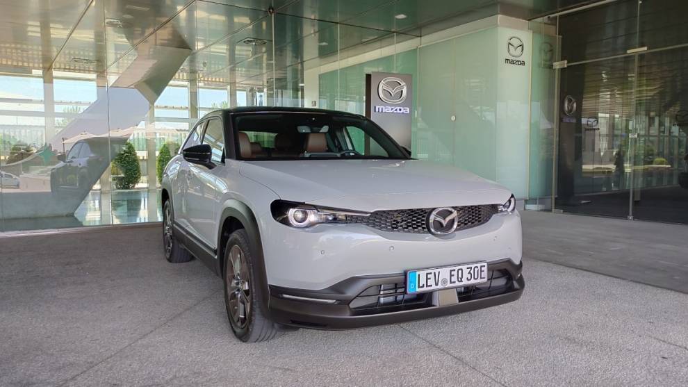 Nuevo Mazda MX-30 eléctrico: probamos la primera unidad en España