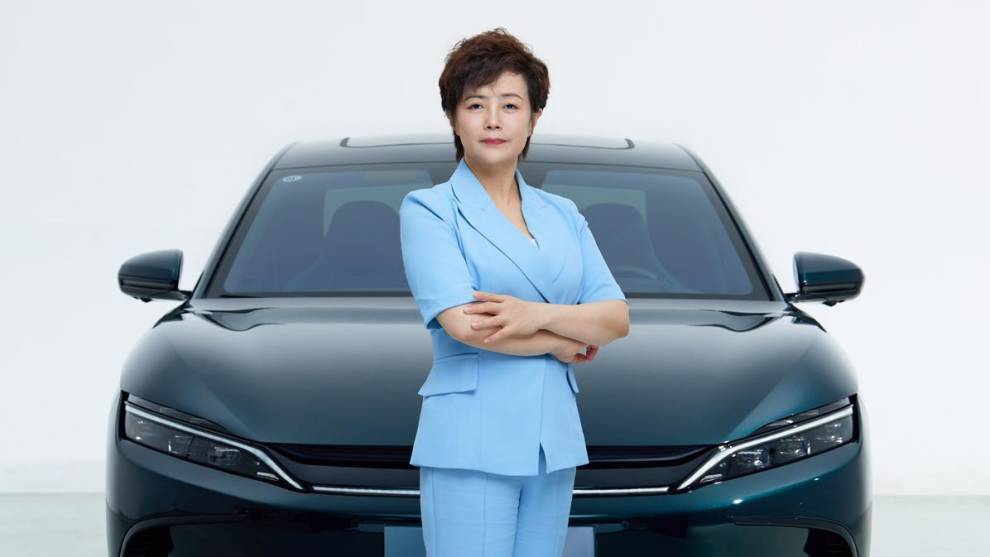 Stella Li, vicepresidenta de BYD: “No le tememos a ninguna marca”