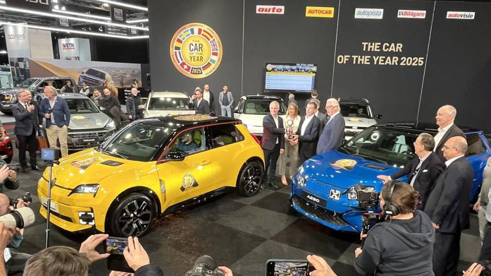 El Renault 5 es el mejor The Car Of The Year 2025