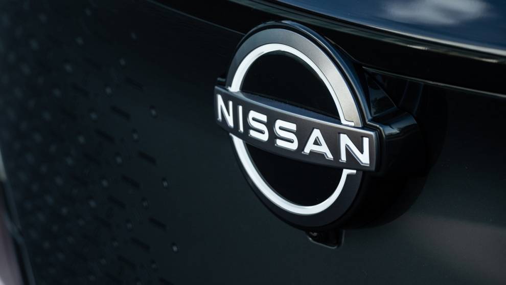 Nissan diseña su futuro y estrena imagen de marca