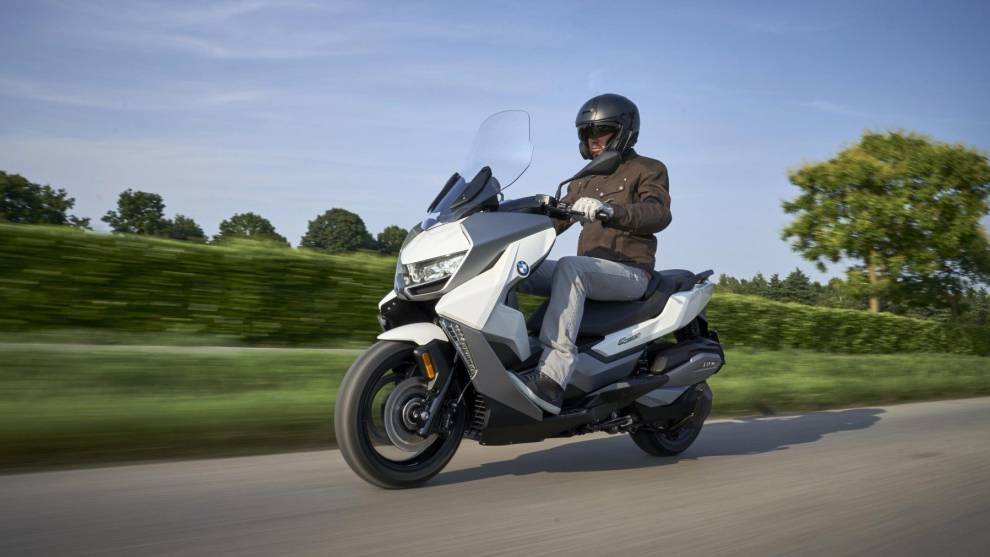 BMW Motorrad pone fecha y precio a sus modelos C 400 X y C 400 GT