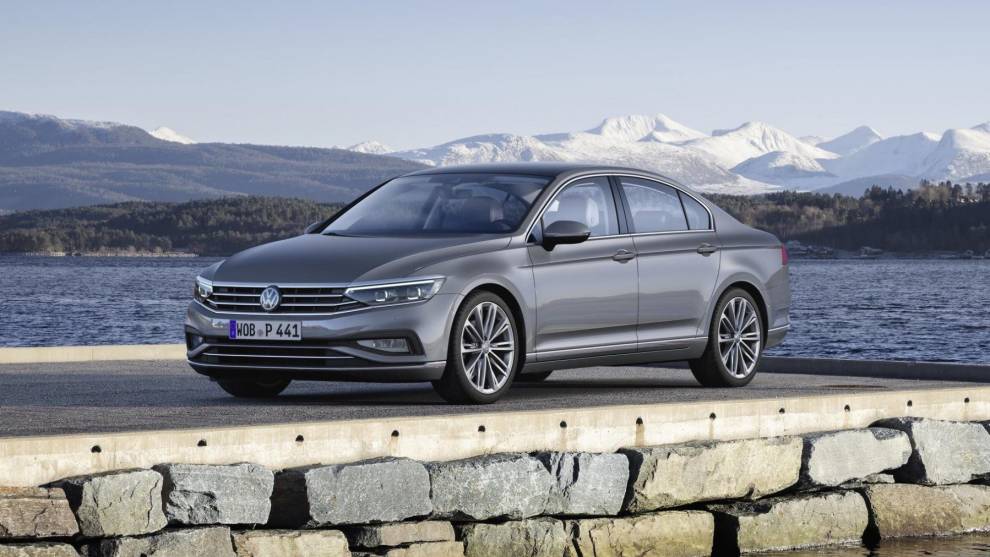 El nuevo Volkswagen Passat estrena conducción semiautónoma
