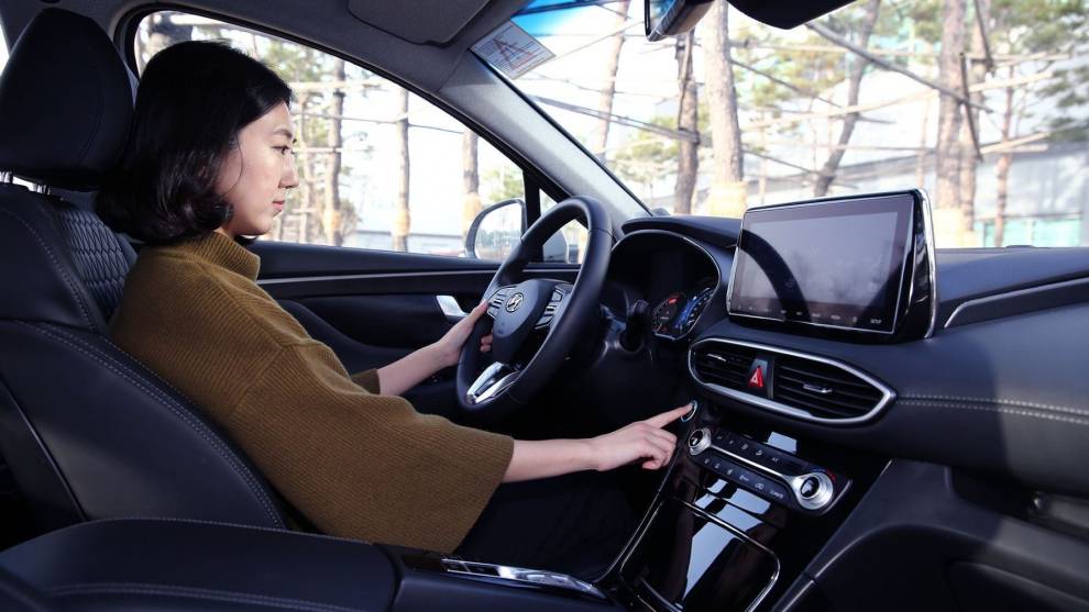Hyundai presenta la primera tecnología inteligente de huellas dactilares