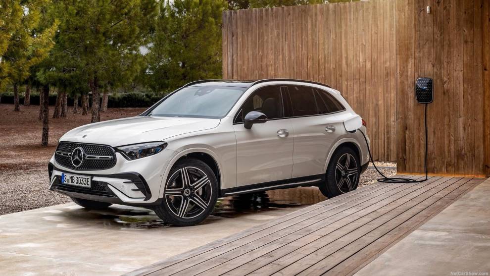 Mercedes-Benz GLC, el coche híbrido enchufable más vendido en noviembre en España