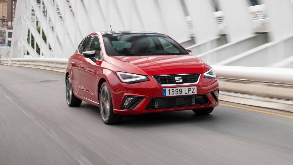 Seat Ibiza, el coche de gasolina más vendido en enero en España