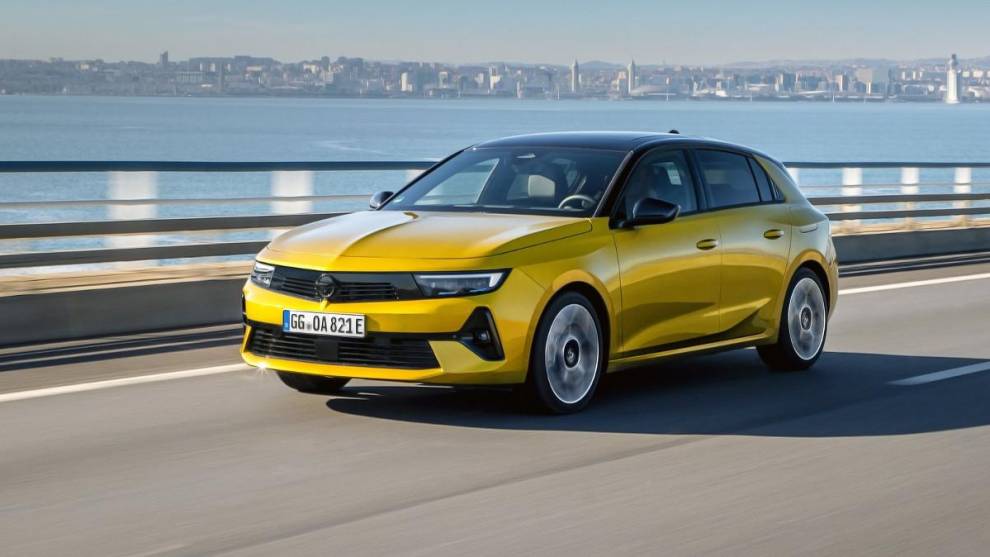 Por qué el Opel Astra puede ser el nuevo Coche del Año de los Lectores