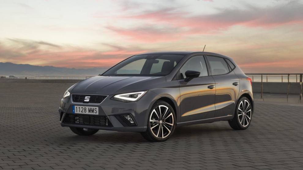 El Seat Ibiza es el coche con motor gasolina más vendido en 2024