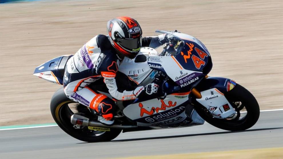 El 'rookie' Canet consigue su primera posición de privilegio en Moto2