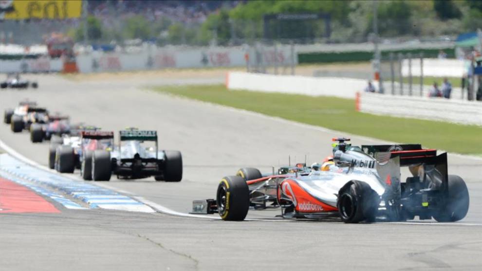 Los tres pinchazos en el GP de Gran Bretaña llevan a Pirelli a investigarlo